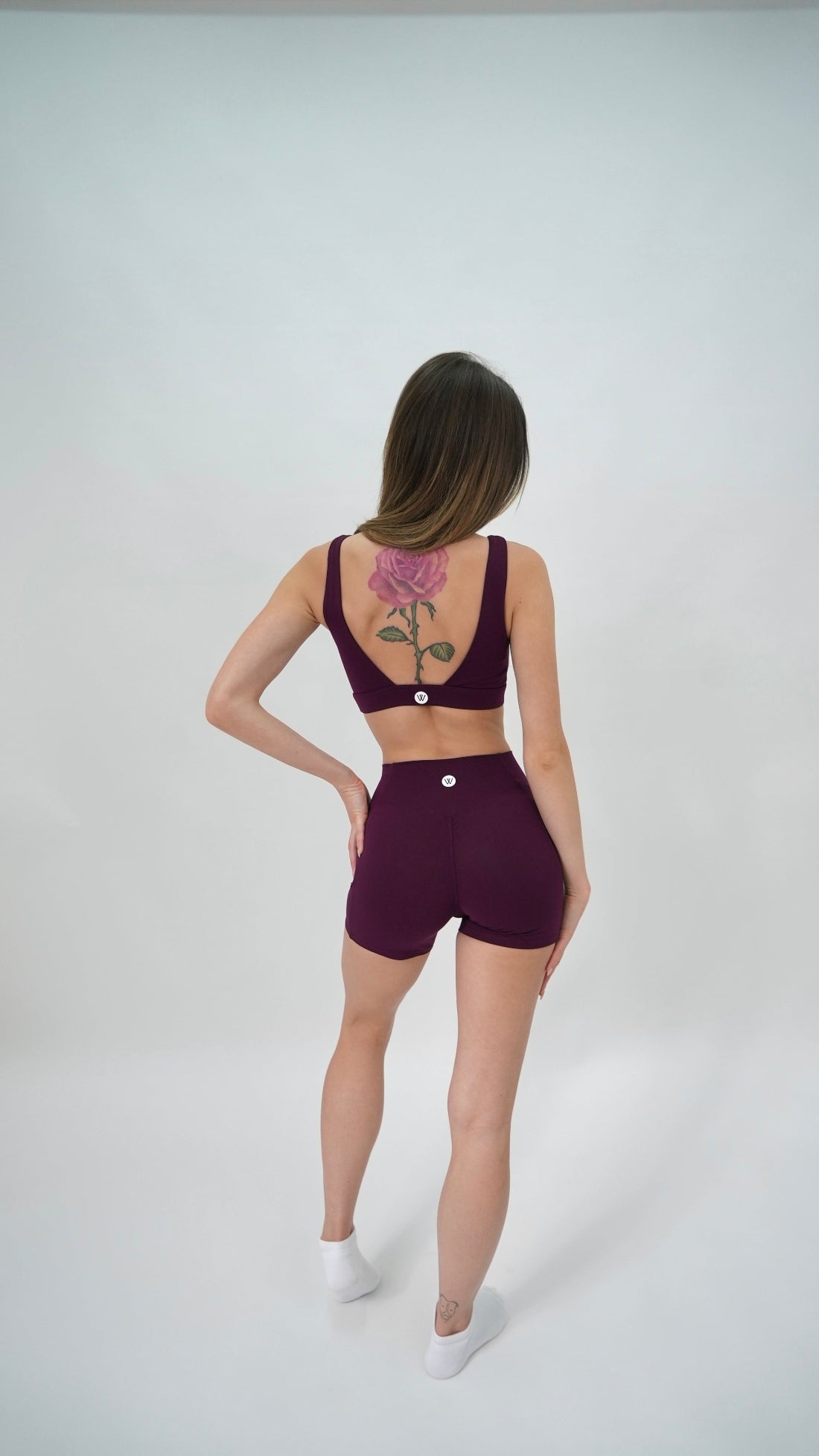 Sujetador deportivo escote recto morado